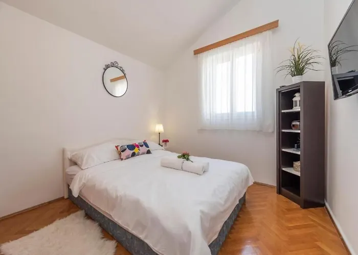 Antonella By Interhome 別荘 *